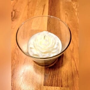 Peony soy candle in glass